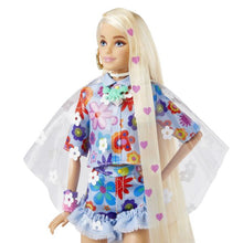 Charger l'image dans la galerie, Poupée Barbie Extra robe fleurie