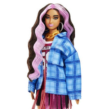 Charger l'image dans la galerie, Poupée Barbie Extra robe basketball