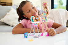 Charger l'image dans la galerie, MATTEL Poupée Barbie Skipper Babysitter - Repas de bébé