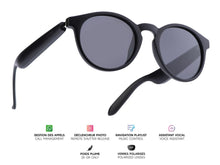 Charger l'image dans la galerie, Lunettes connectées Mogie. - Modèle Eos - Branches noires avec monture noire et verres solaires polarisés Branche tactile . - Verres solaires polarisés - Branche tactile - Gestion playlist et appels Bluetooth - Assistant vocal