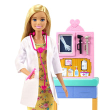 Charger l&#39;image dans la galerie, Coffret Métier Barbie Docteure Avec Poupées Barbie Et Patiente, Et Accessoires Médicaux
