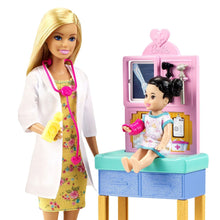 Charger l&#39;image dans la galerie, Coffret Métier Barbie Docteure Avec Poupées Barbie Et Patiente, Et Accessoires Médicaux
