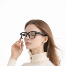 Charger l'image dans la galerie, Lunettes intelligentes multifonctions NASA  édition VISION Caméra 8 MP  avec capteur  Photo &amp; Vidéo Haute Définition transmission Wi-Fi, Bluetooth  Microphone Et Haut-Parleur  Intégré Monture Mat Noir  Verres  Incolore Modèle  Unisex design
