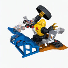 Charger l'image dans la galerie, Hot Wheels Monster Trucks Arena Smashers Combat Mega-Wrex vs Gorzilla Coffret avec véhicule Mega-Wrex inclus 2 Voitures
